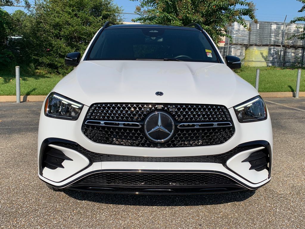 Used 2025 Mercedes-Benz GLE 350 4MATIC image 3