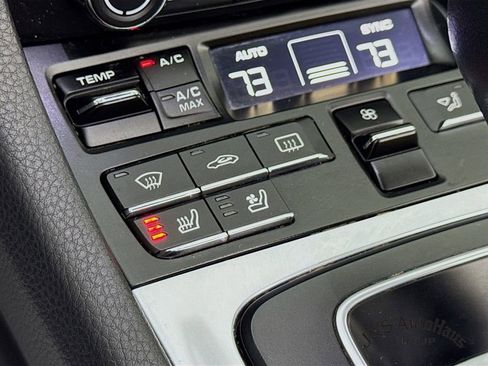 Used 2018 Porsche 718 Boxster S image 26