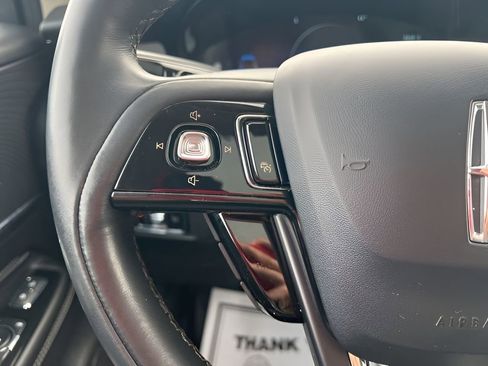 Used 2023 Lincoln Corsair Reserve w/ Equipment Group 201A image 30