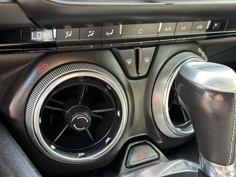 Used 2019 Chevrolet Camaro LT image 25