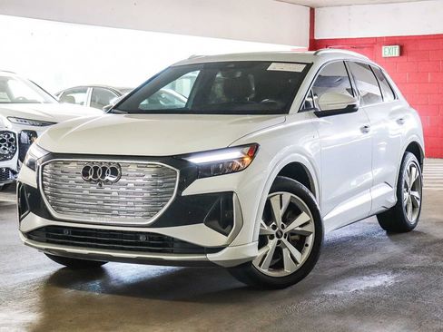 Used 2023 Audi Q4 e-tron Premium AWD/4WD image 1