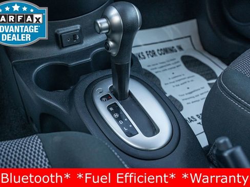 Used 2017 Nissan Versa SV image 26