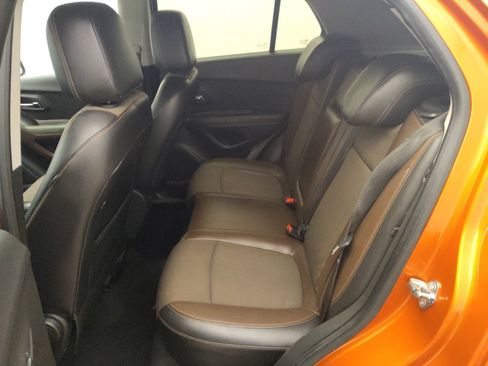 Used 2016 Chevrolet Trax LT w/ LT Convenience Package FWD image 18