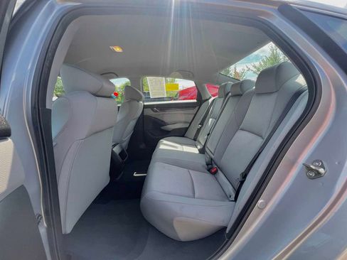 Used 2019 Honda Accord LX image 16