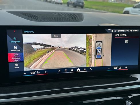 New 2026 BMW X6 M60i image 17