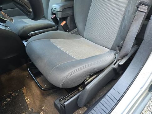 Used 2014 Jeep Compass Sport FWD image 25