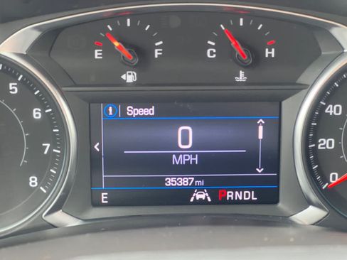 Used 2024 Chevrolet Equinox LT AWD/4WD image 9