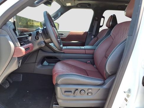 Certified 2026 INFINITI QX80 Autograph w/ Premium Cargo Package AWD/4WD image 4