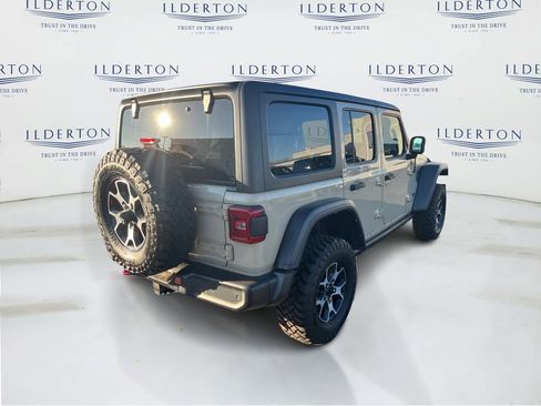 Used 2022 Jeep Wrangler Unlimited Rubicon w/ LED Lighting Group image 6