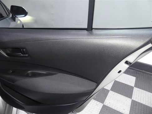 Used 2022 Toyota Corolla LE FWD image 25