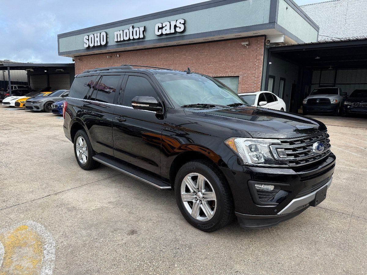 Used 2019 Ford Expedition XLT w/ Equipment Group 202A RWD image 3