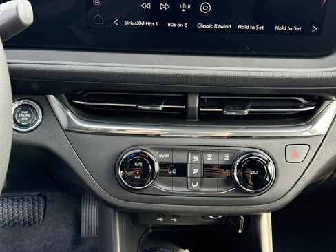 New 2026 Buick Envista Preferred FWD image 23