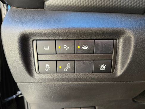 Used 2024 Nissan Kicks S FWD image 29