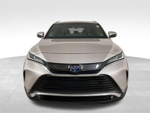 Used 2023 Toyota Venza Limited AWD/4WD image 3