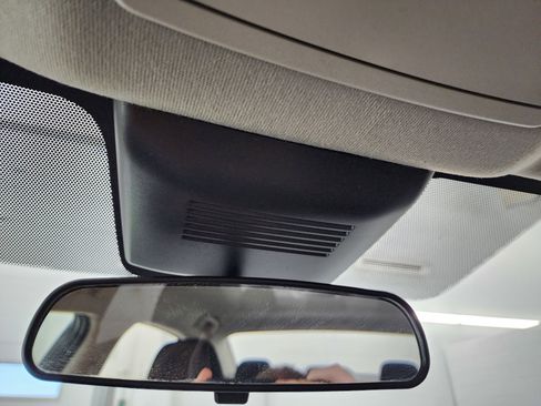 Used 2023 Nissan Sentra SV image 50