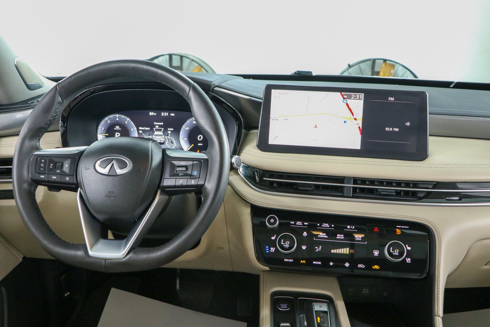 Used 2023 INFINITI QX60 Luxe w/ Performance Audio Package AWD/4WD image 17