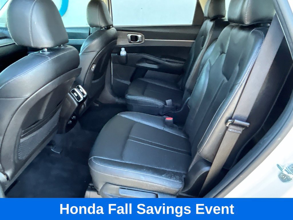 Used 2022 Kia Sorento EX FWD image 12