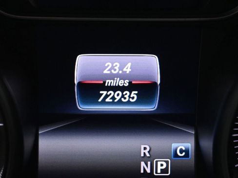 Used 2019 Mercedes-Benz GLA 250 image 26