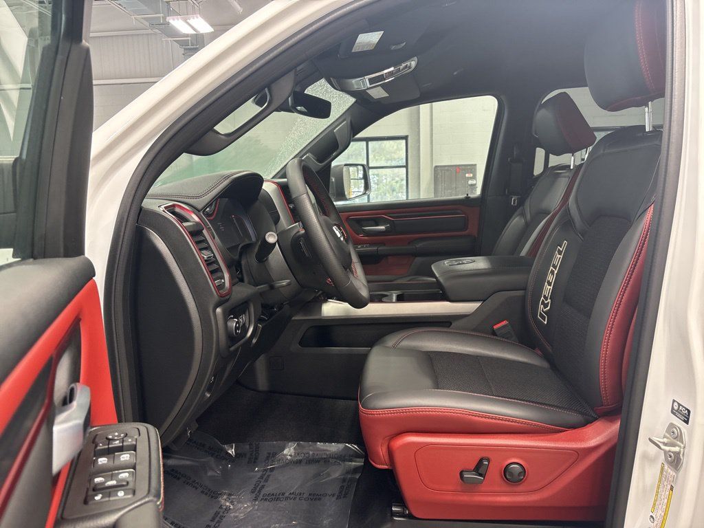 Used 2025 RAM 1500 Rebel AWD/4WD image 22