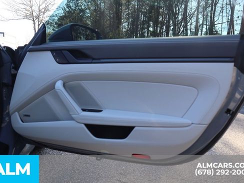 Used 2024 Porsche 911 Carrera GTS w/ Premium Package image 25