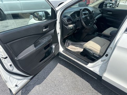 Used 2016 Honda CR-V LX image 24