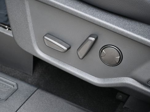 New 2025 Ford Bronco Badlands image 34