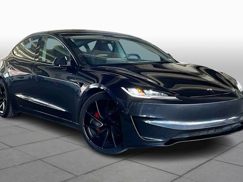 Used 2025 Tesla Model 3 Performance image 2