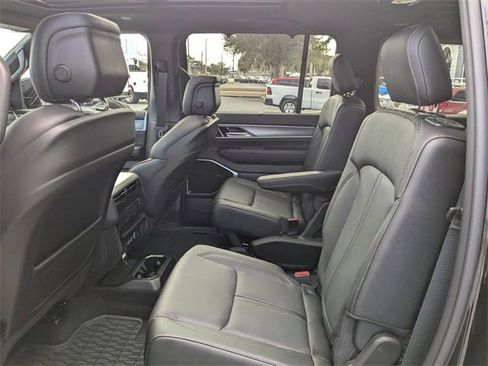 New 2026 Jeep Grand Wagoneer Limited image 13