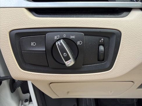 Used 2018 BMW X1 xDrive28i image 18