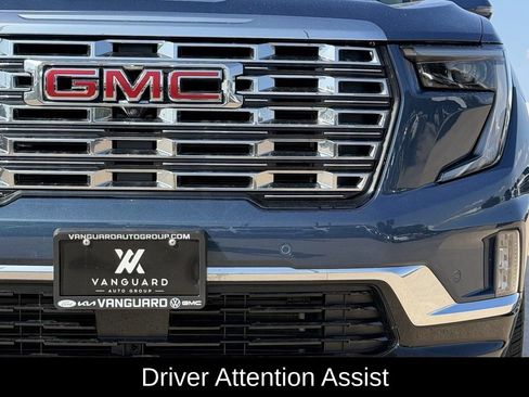 New 2026 GMC Acadia Denali w/ Super Cruise Package AWD/4WD image 9