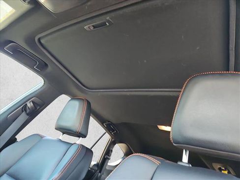 Used 2016 Toyota RAV4 SE w/ Advanced Technology Package FWD image 20