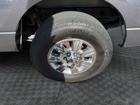 Used 2010 Ford F150 XLT image 14