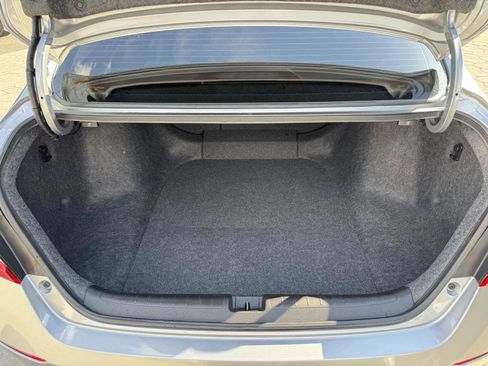 Used 2020 Honda Accord Touring image 13