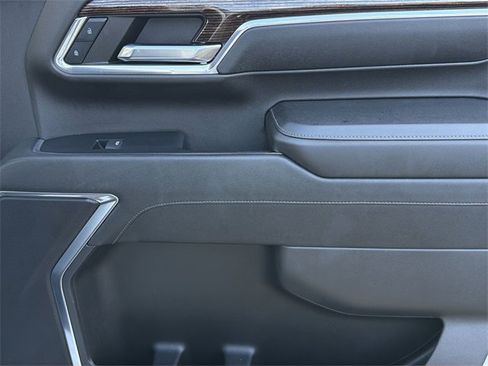 Used 2024 GMC Sierra 2500 SLE w/ SLE Convenience Package image 35