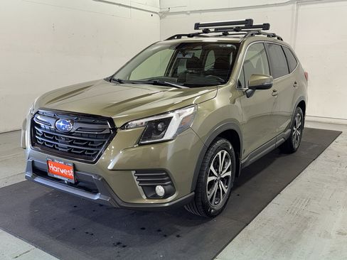 Used 2022 Subaru Forester Limited w/ Popular Package #2 AWD/4WD image 1