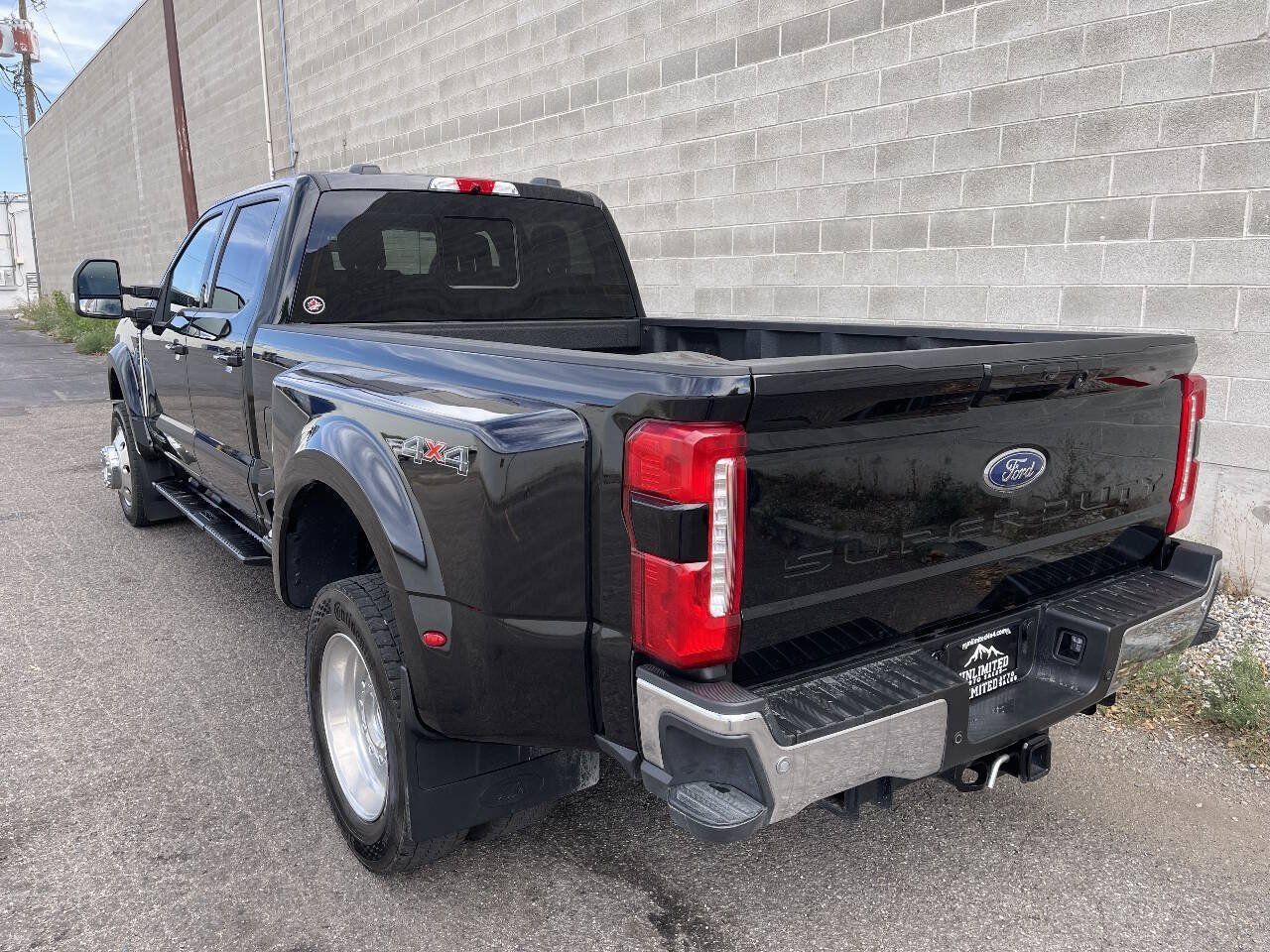 Used 2026 Ford F450 Lariat w/ Lariat Premium Package AWD/4WD image 5