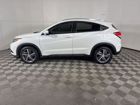 Used 2022 Honda HR-V EX image 7