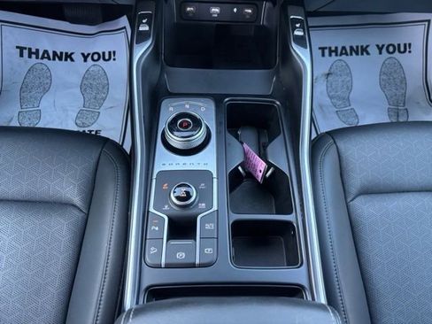 Certified 2023 Kia Sorento EX AWD/4WD image 14