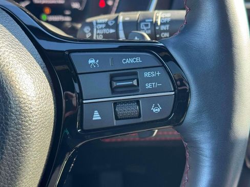 Used 2025 Honda Pilot Black Edition image 22