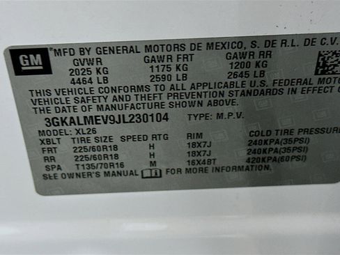 Used 2018 GMC Terrain SLE w/ Driver Convenience Package image 12