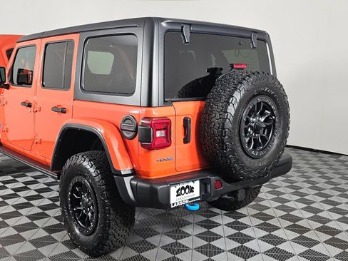 Used 2023 Jeep Wrangler Unlimited Rubicon 4xe AWD/4WD image 13