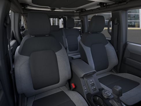 New 2026 Ford Bronco Big Bend w/ Black Appearance Package AWD/4WD image 10