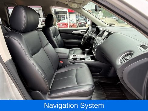 Used 2018 Nissan Pathfinder SL w/ Cargo Package AWD/4WD image 24