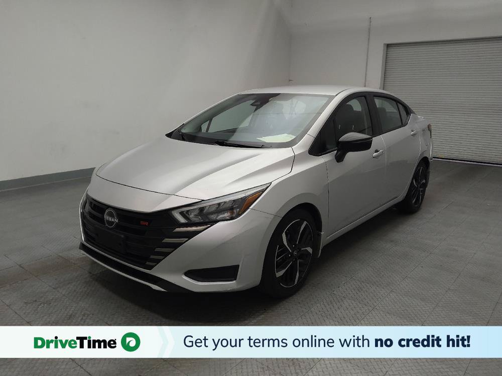 Used 2023 Nissan Versa SR w/ Trunk Package FWD image 1