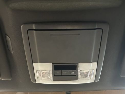 Used 2013 Ford F150 FX4 w/ Mid Equipment Group AWD/4WD image 30