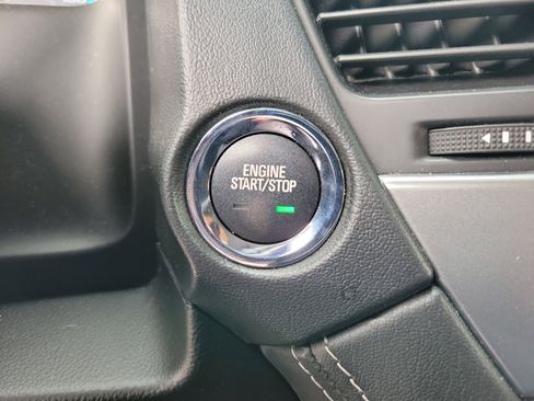 Used 2018 Chevrolet Tahoe LT image 23