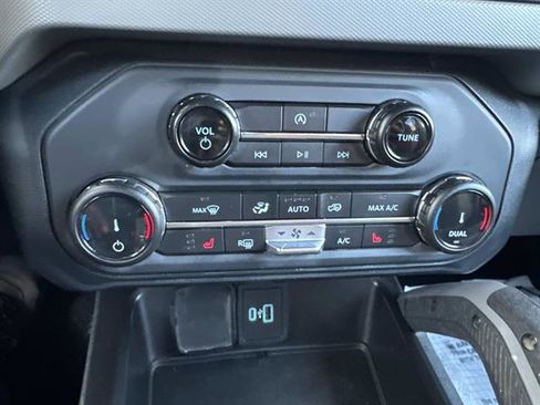 Used 2022 Ford Bronco Big Bend image 17