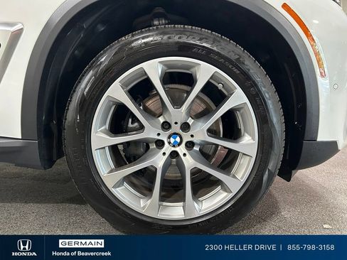 Used 2025 BMW X5 xDrive40i w/ Premium Package AWD/4WD image 12