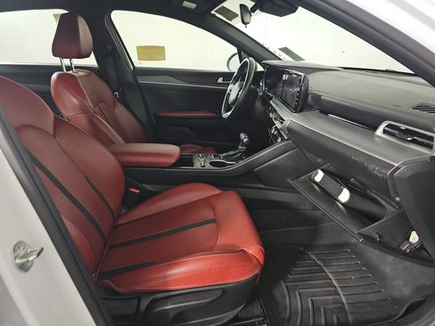 Used 2024 Kia K5 GT-Line w/ GT-Line Premium Package image 10