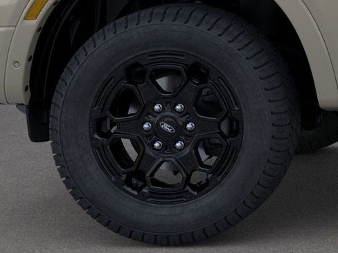New 2025 Ford Ranger Lariat w/ FX4 Off-Road Package image 41